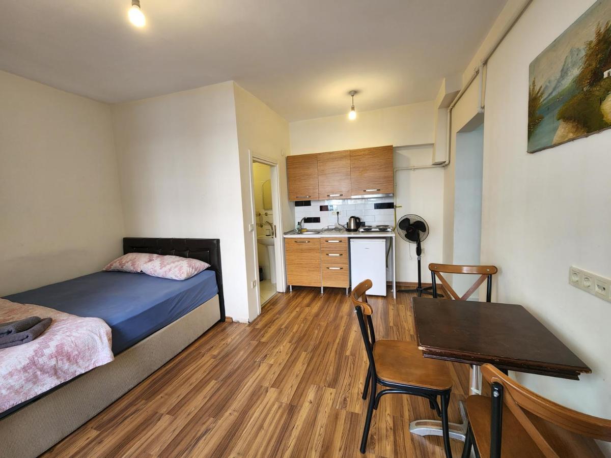 Taila Apartments Istanboel Buitenkant foto